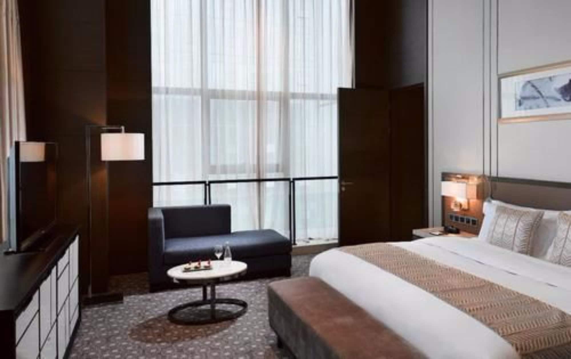 Отель Melia Цзинань Экстерьер фото