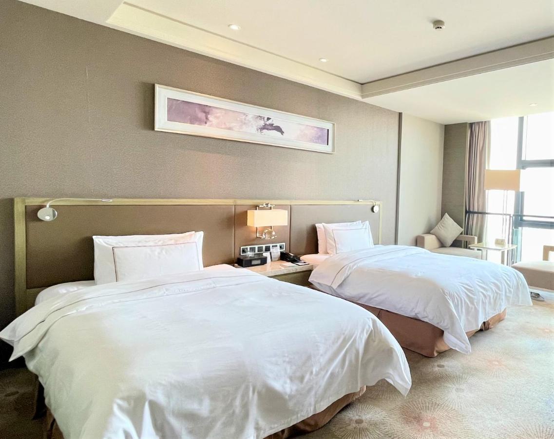 Отель Melia Цзинань Экстерьер фото