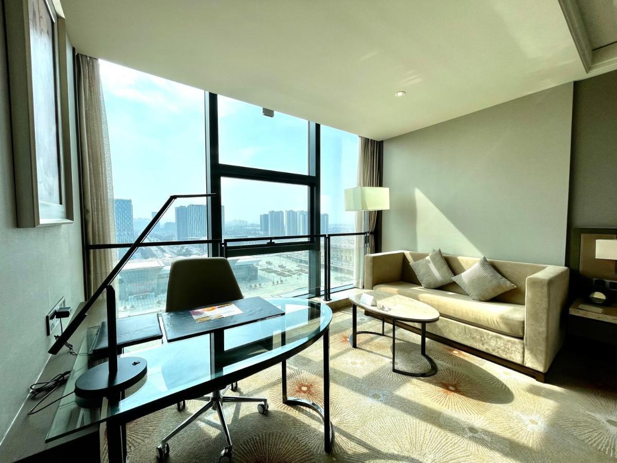 Отель Melia Цзинань Экстерьер фото