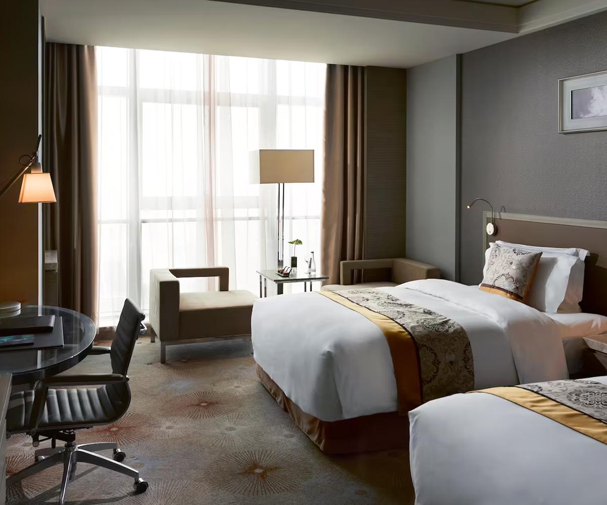 Отель Melia Цзинань Экстерьер фото