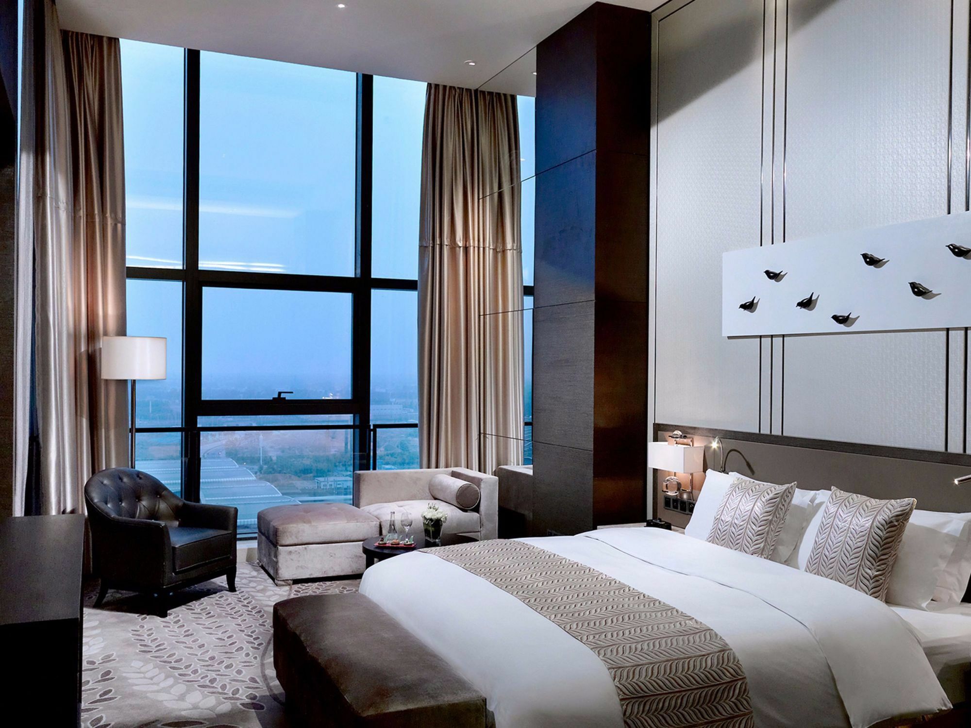 Отель Melia Цзинань Экстерьер фото